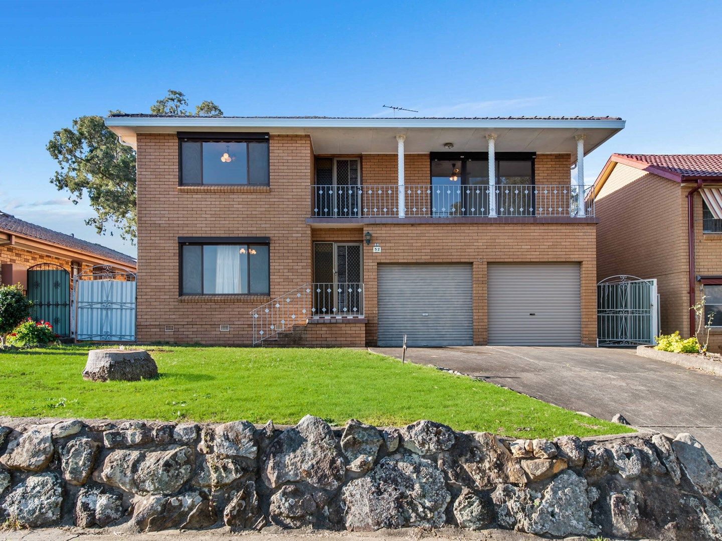 52 Warrimoo Drive, Quakers Hill NSW 2763