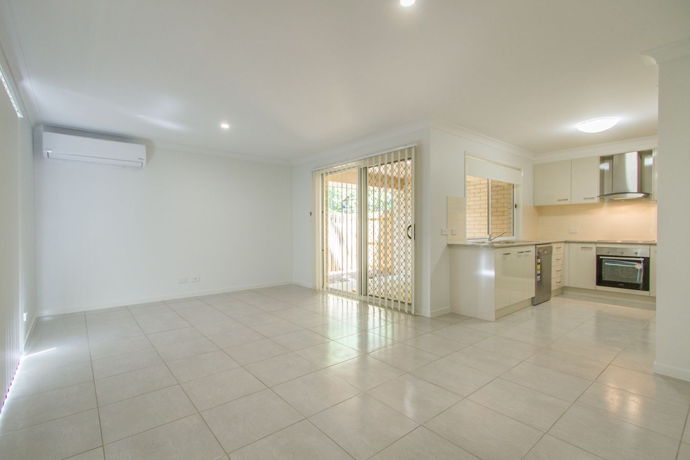 3 bedrooms Duplex in 1/1a Sloman Street BOOVAL QLD, 4304