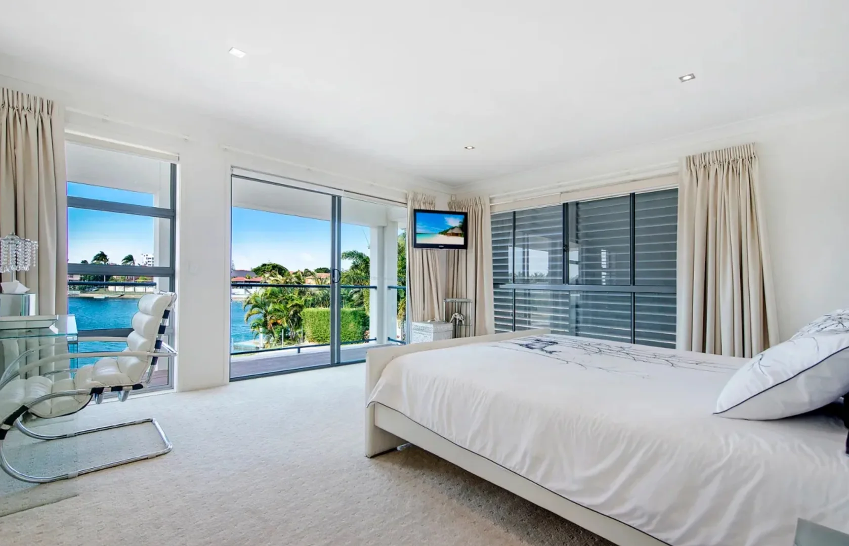 Additional image 4 of 28 Cadence Avenue, Mermaid Waters QLD 4218