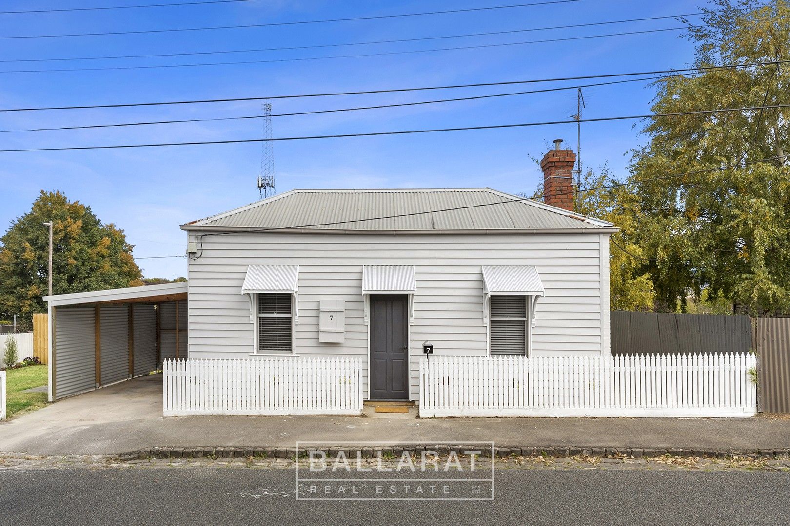 7 Little Clyde Street, Soldiers Hill VIC 3350, Image 0