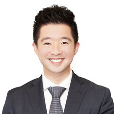 Tom Chan, Sales representative