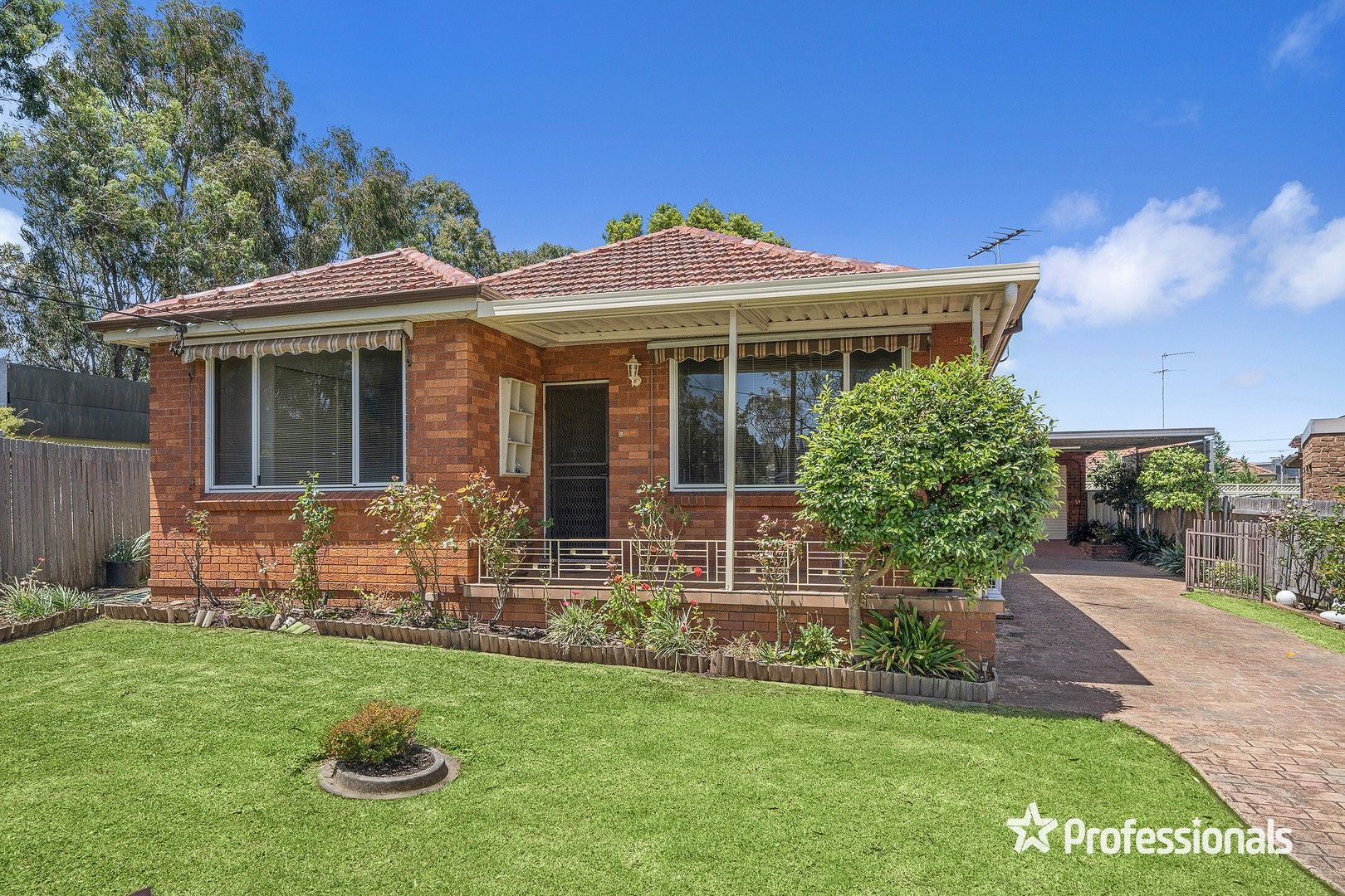 5 Laurel Crescent, Revesby NSW 2212, Image 0