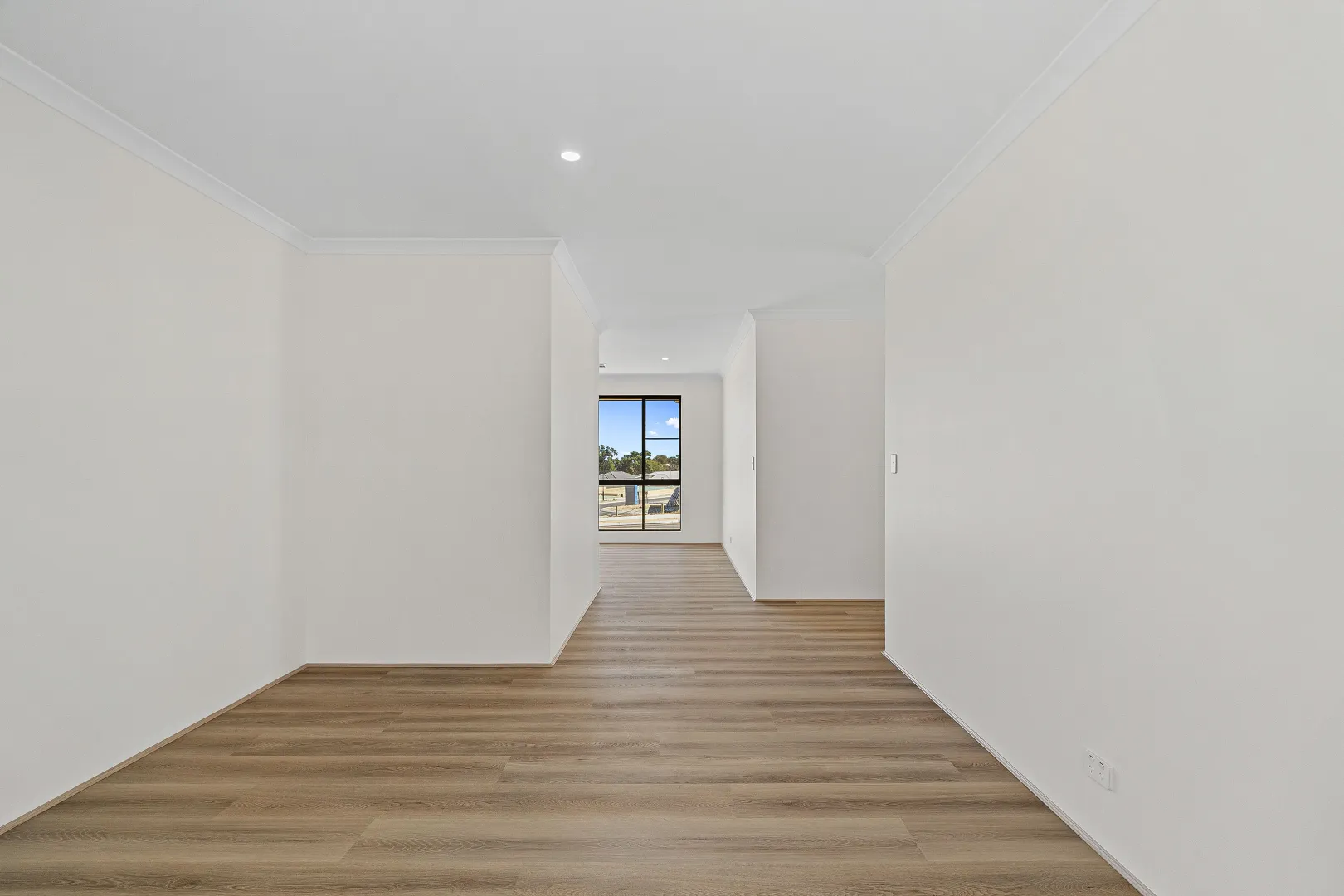 House in Lakelands - View 4