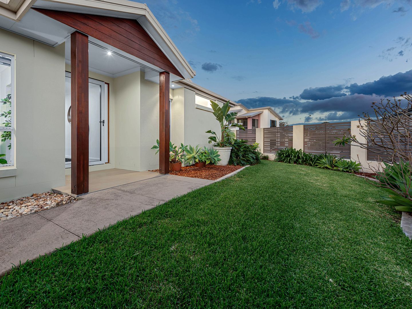 13 Seeana Crescent, Bridgeman Downs QLD 4035, Image 2