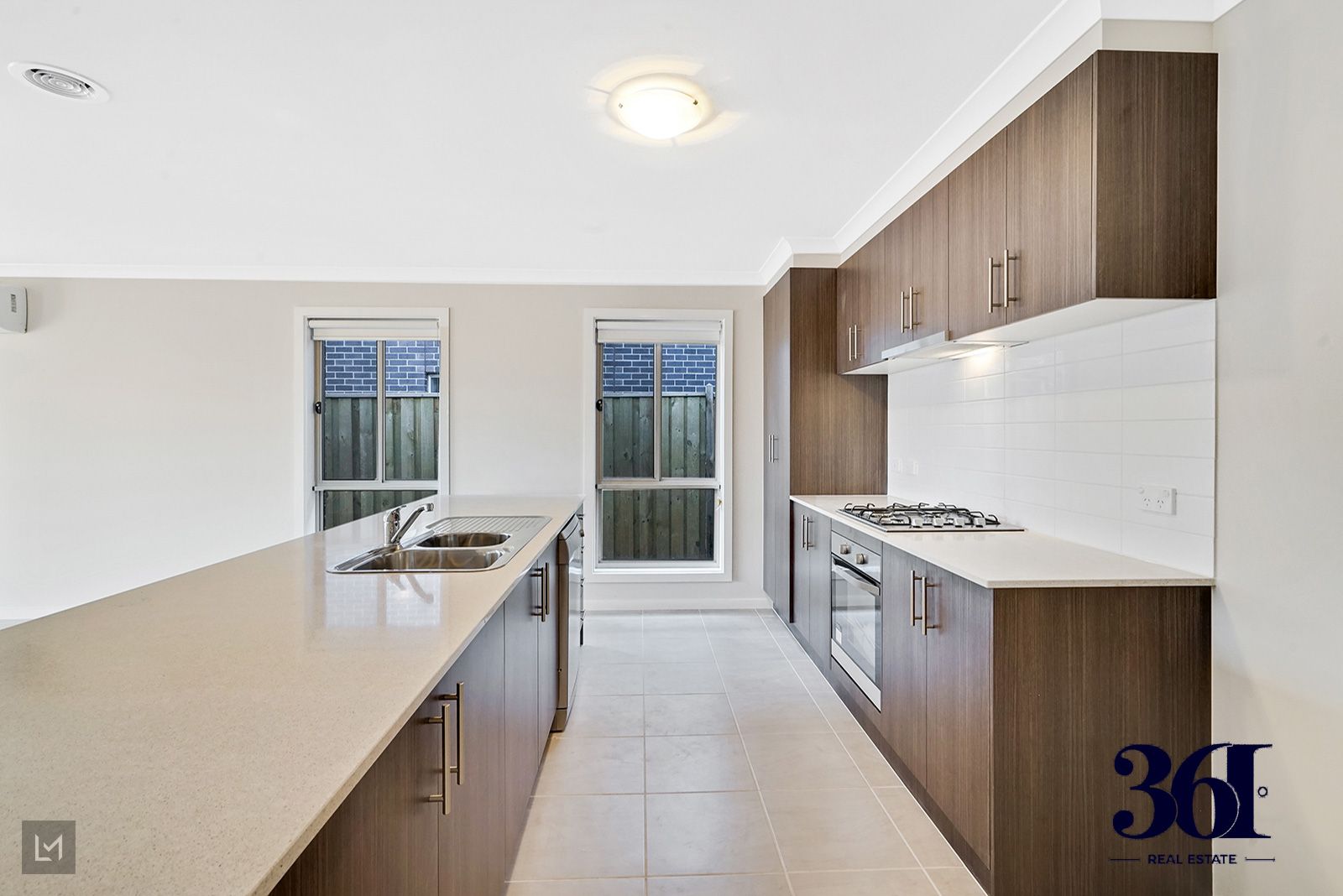 10 Fairford Road, Thornhill Park VIC 3335 House For Rent Domain