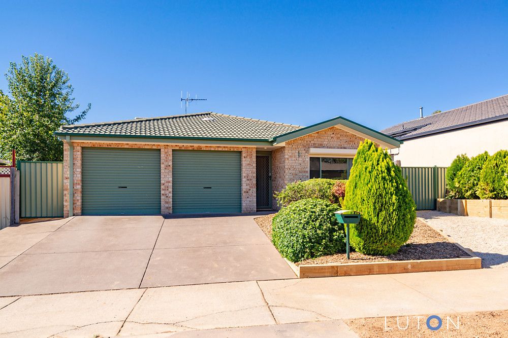 6 Swallow Street, Dunlop ACT 2615, Image 0