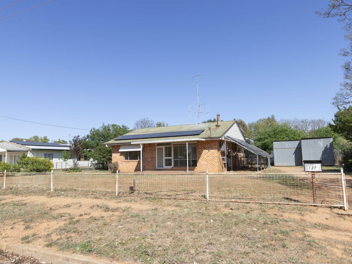 132 Manildra Street, Narromine NSW 2821, Image 0