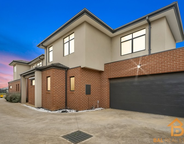 2/108 Wootten Road, Tarneit VIC 3029