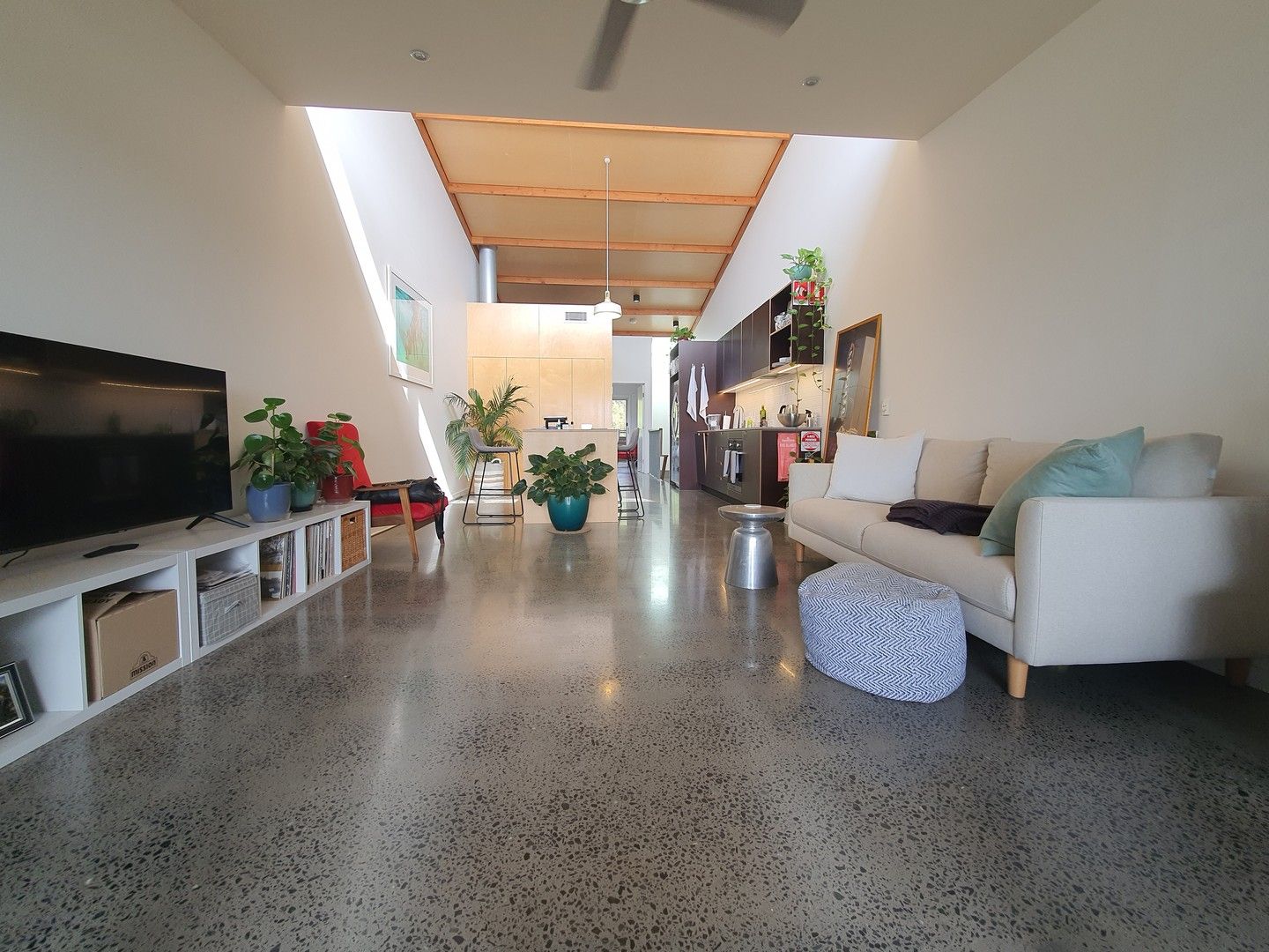 Upper 32 Parkes Avenue, Byron Bay NSW 2481 Apartment For Rent Domain