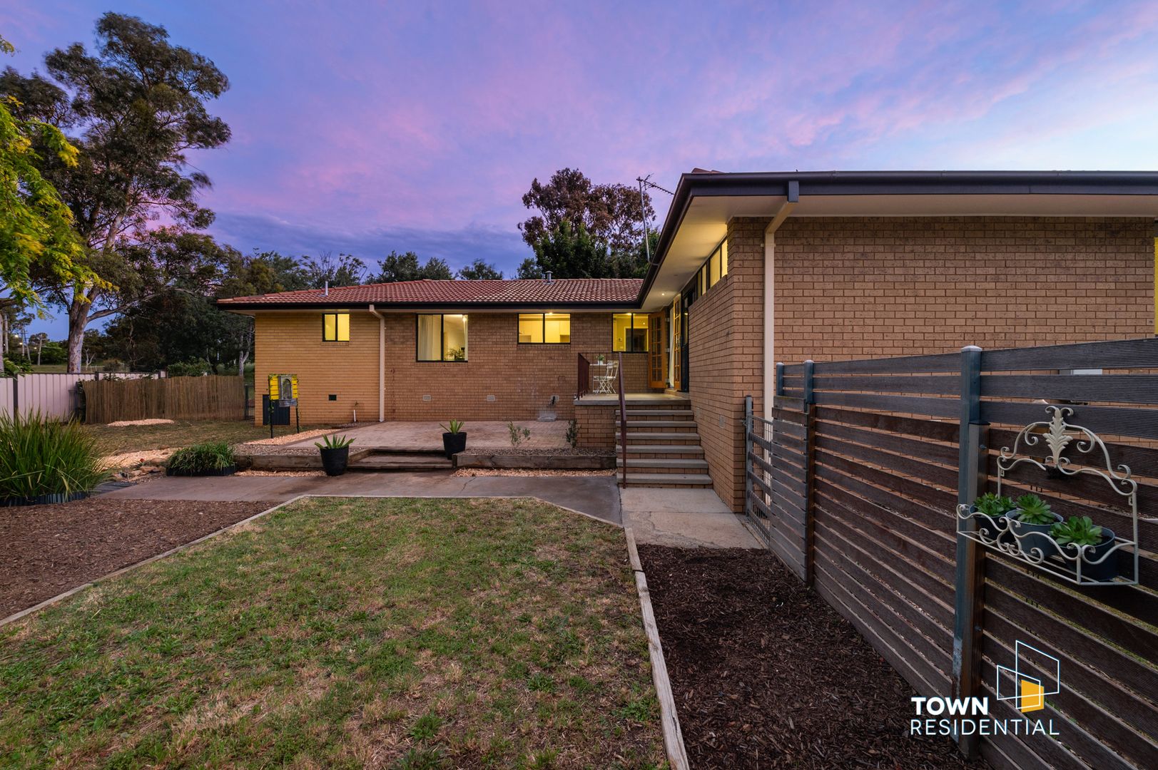 8 Nicholls Place, Higgins ACT 2615, Image 1