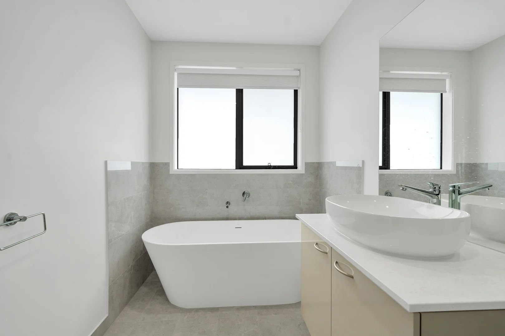 Additional image 12 of 47 Winfred Dr, Mambourin VIC 3024