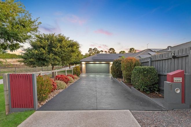 Picture of 1 Selwyn Court, SKYE VIC 3977