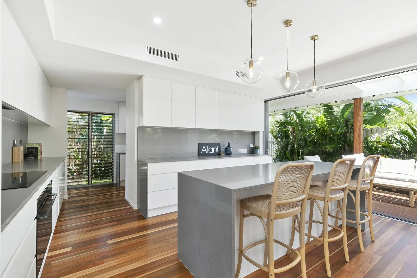 Additional image 4 of 10 Sundown Court, Sunrise Beach QLD 4567