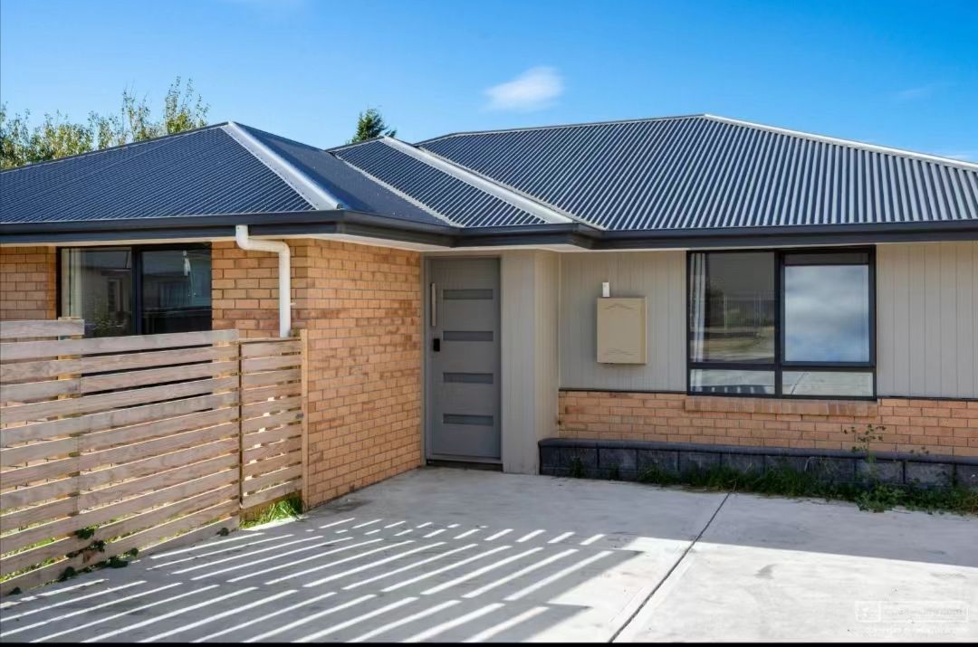 4 bedrooms House in 13 ALLARDYCE AVENUE GOODWOOD TAS, 7010