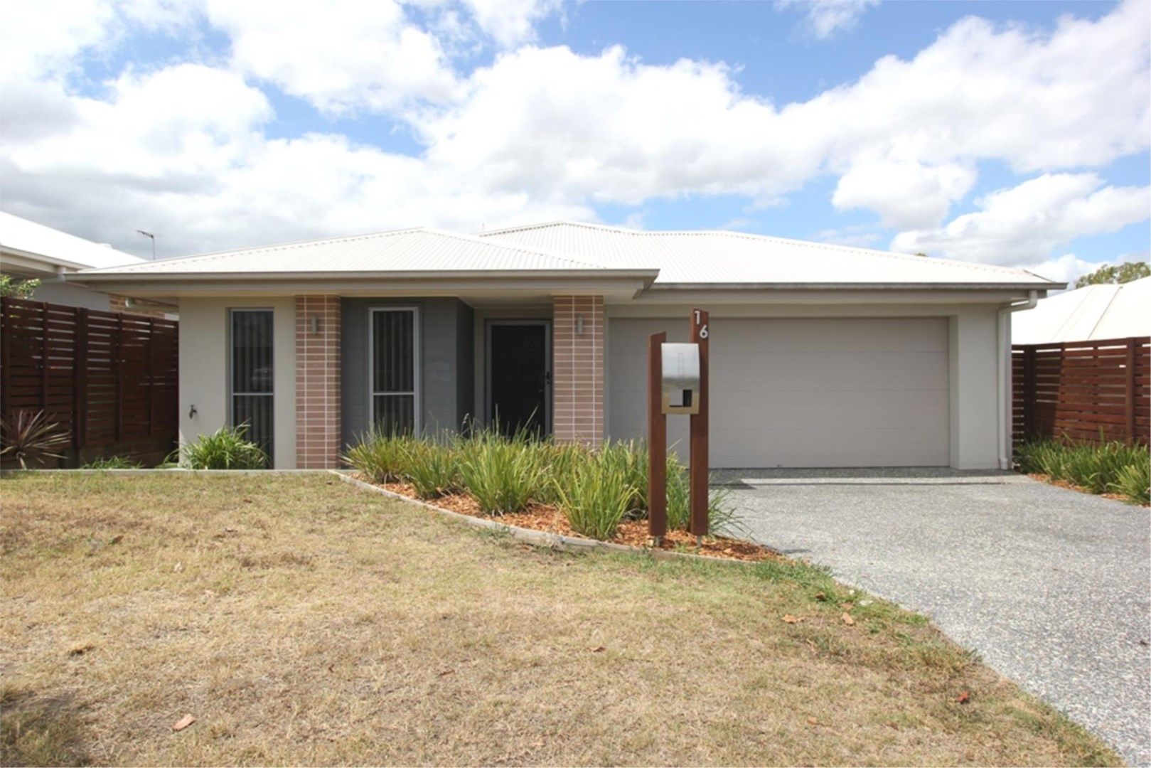 4 bedrooms House in 16 Kirrama Street WATERFORD QLD, 4133