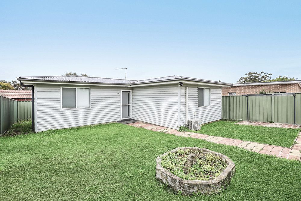 3 bedrooms House in 34a Cambridge Road PENSHURST NSW, 2222