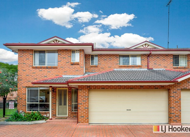 14/16 Hillcrest Road, Quakers Hill NSW 2763