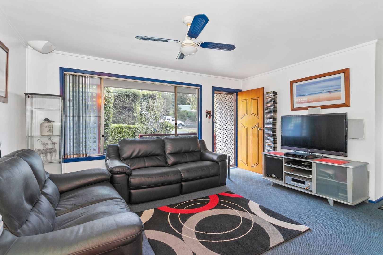 3 Catalina Drive, Catalina NSW 2536, Image 2