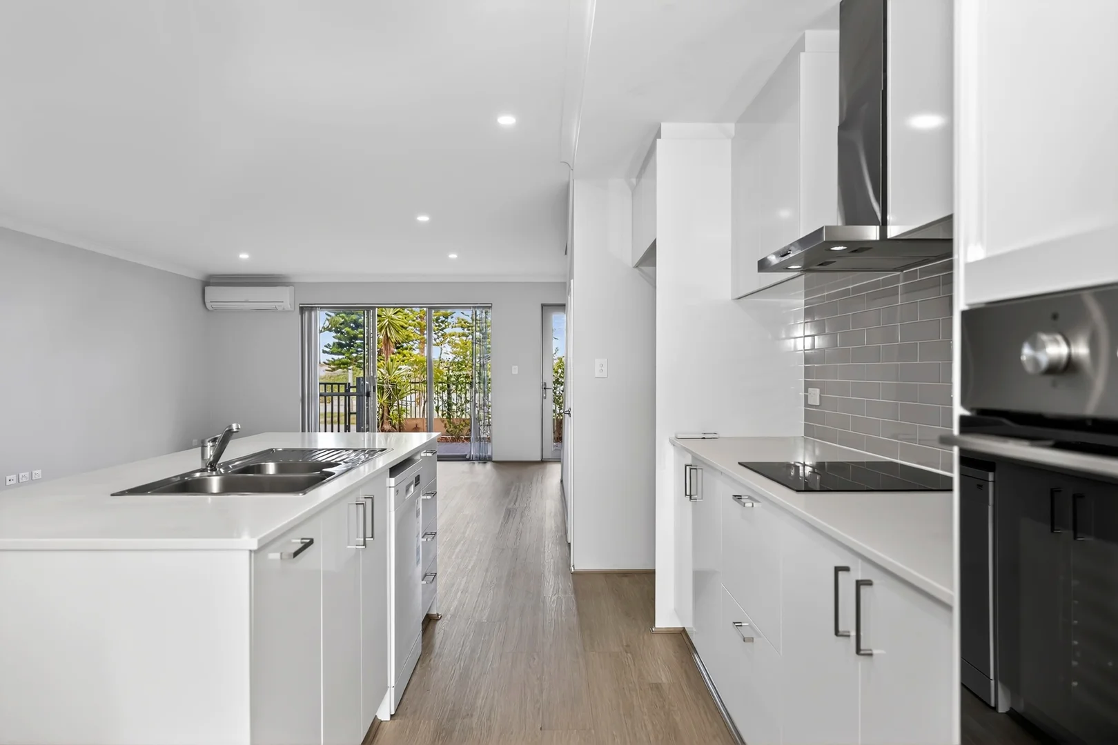 Additional image 11 of 12/49 Palisades Boulevard, Secret Harbour WA 6173