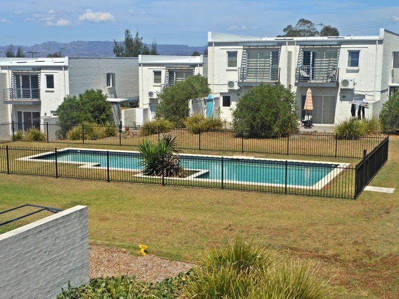 2 bedrooms Townhouse in 7/15 Lofberg Court MUSWELLBROOK NSW, 2333