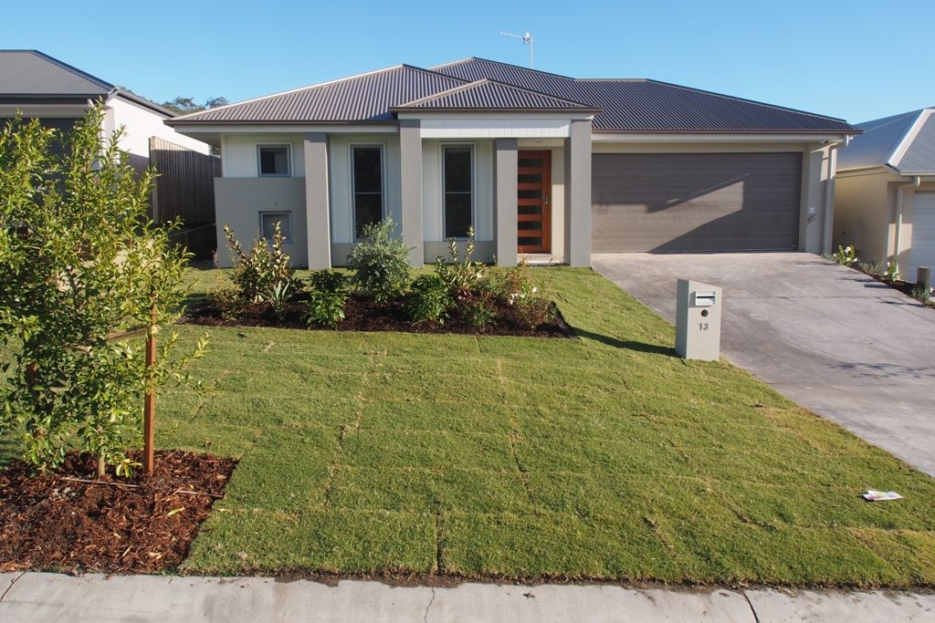 4 bedrooms House in 13 Sandpiper Court UPPER COOMERA QLD, 4209