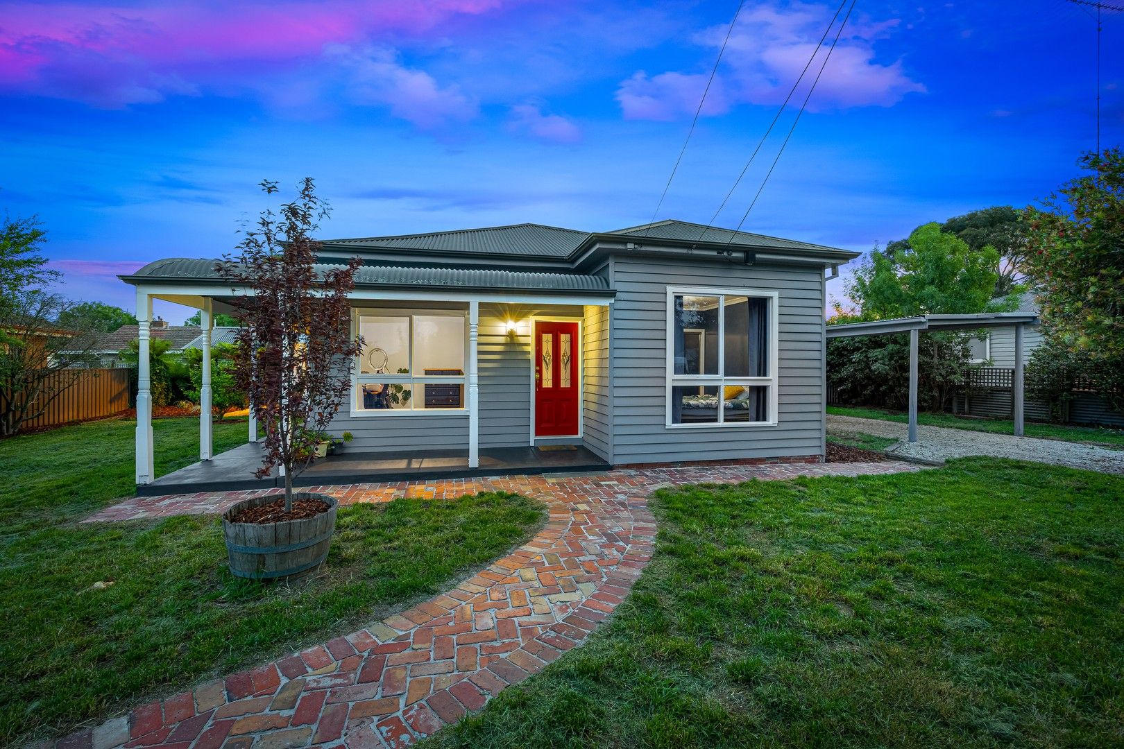 4 bedrooms House in 117 Park Street East REDAN VIC, 3350