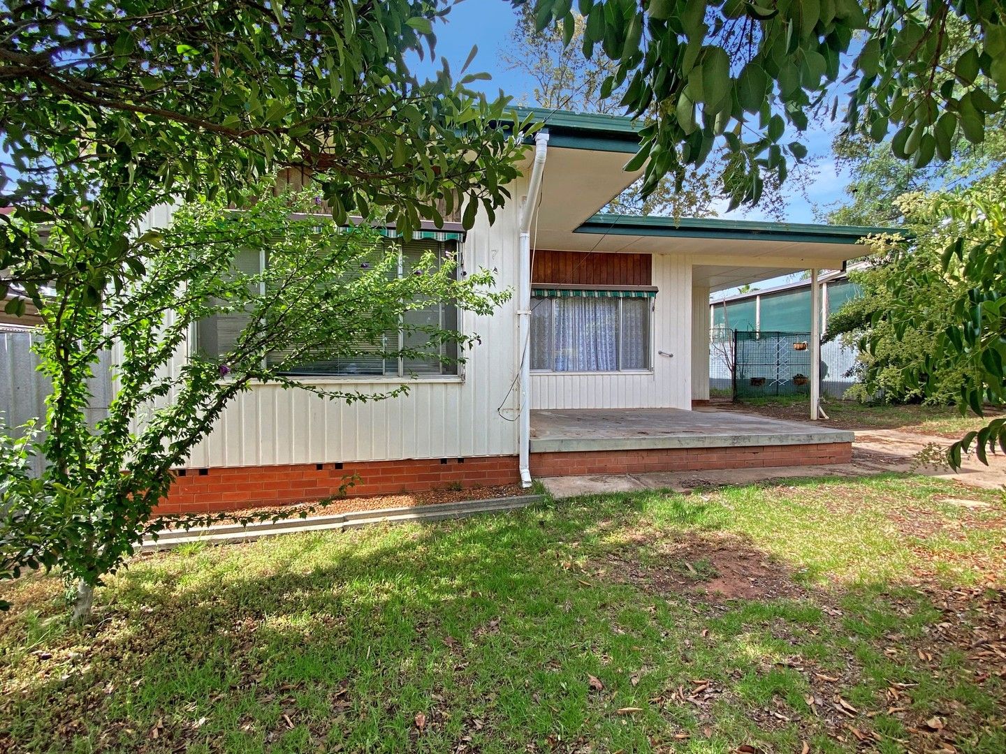 3 bedrooms House in 7 Drummond Street LEETON NSW, 2705