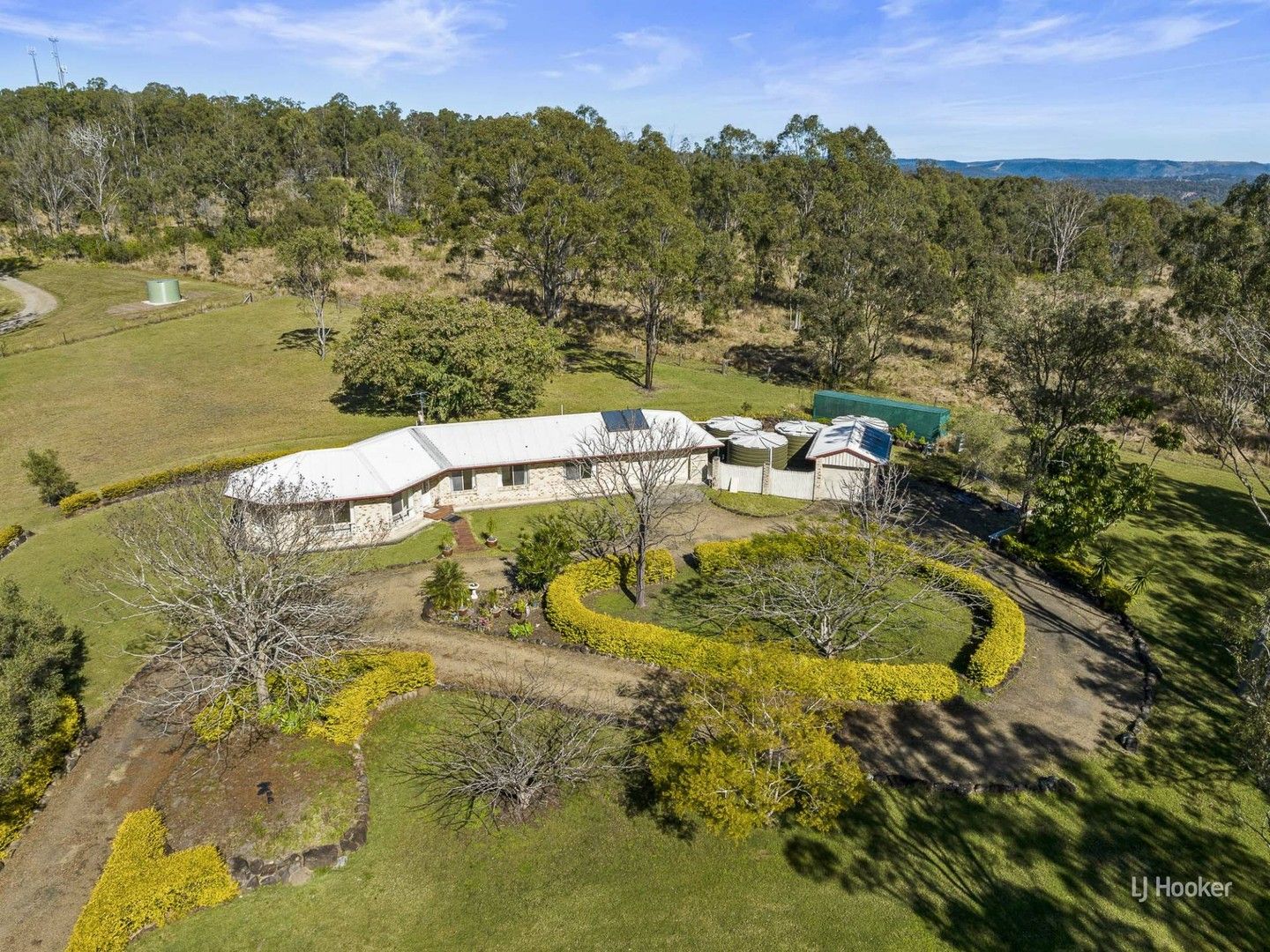 35 Lakeview Drive, Esk QLD 4312, Image 0