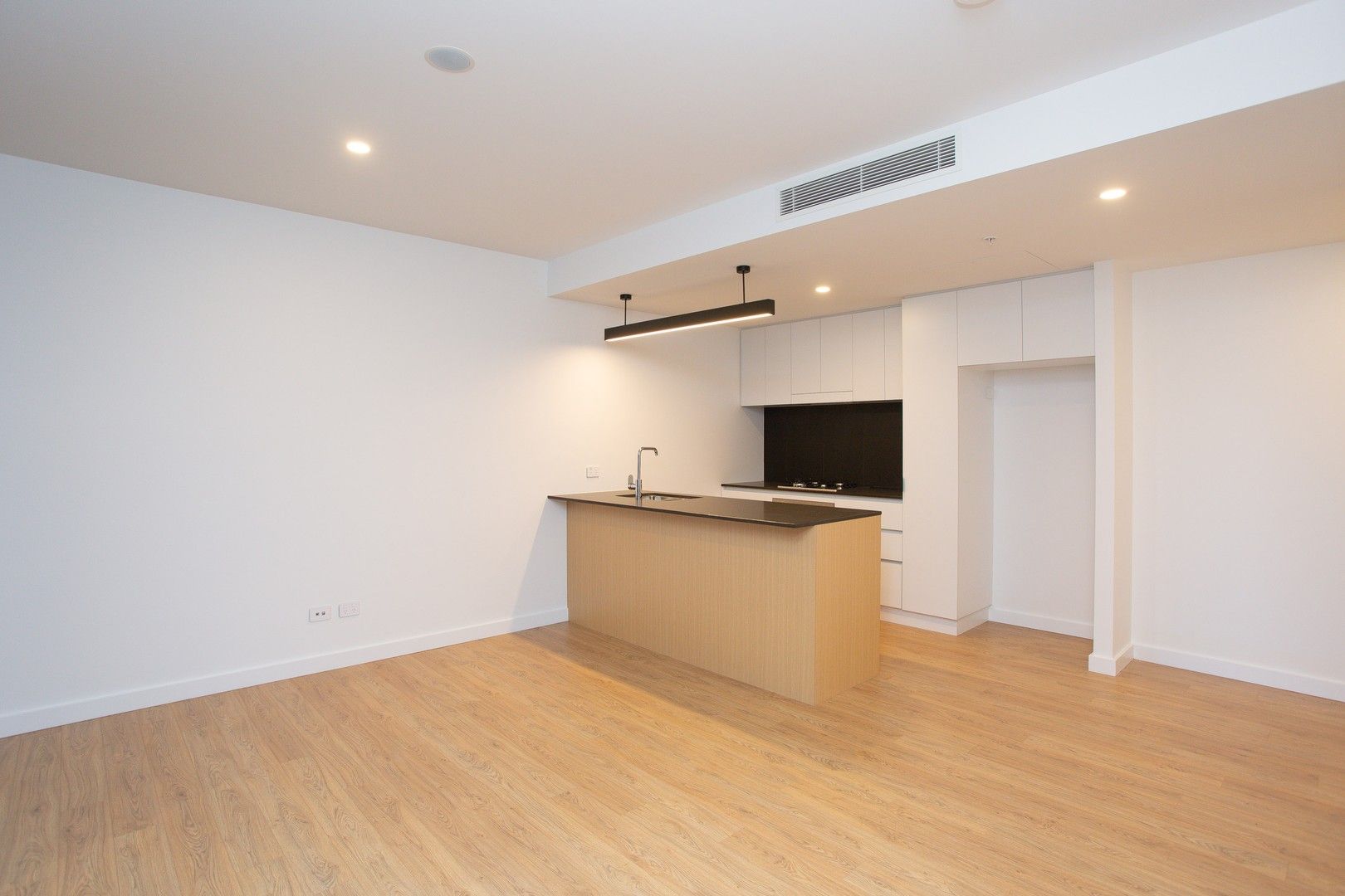 30507/1 Cordelia Street, South Brisbane QLD 4101, Image 0