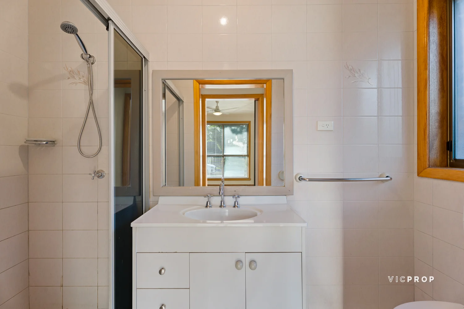 Additional image 5 of 19 Myers Parade, Altona Meadows VIC 3028