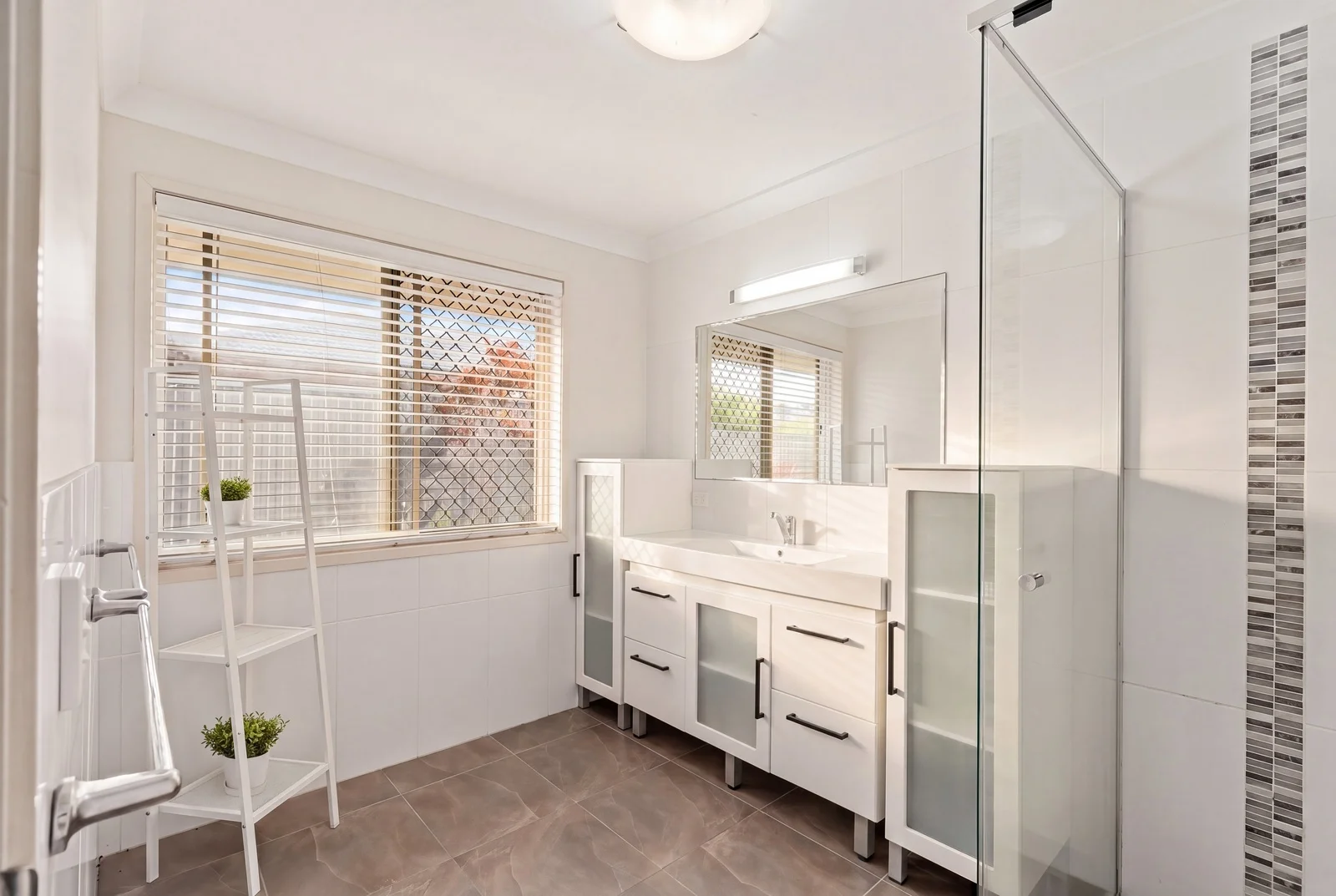 Additional image 10 of 13 Devlin Street, Parkwood QLD 4214