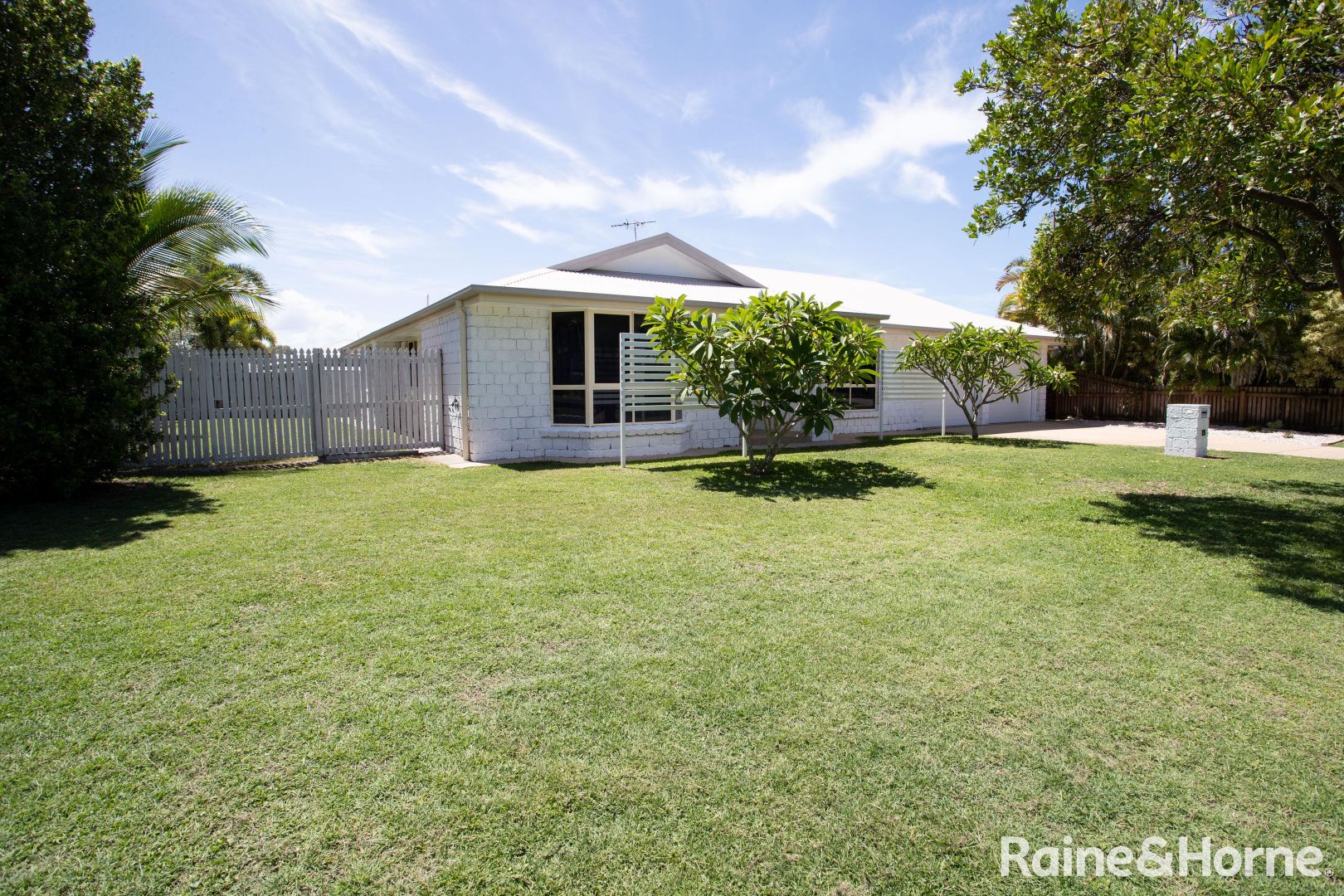 13 Starboard Circuit, Shoal Point QLD 4750, Image 1