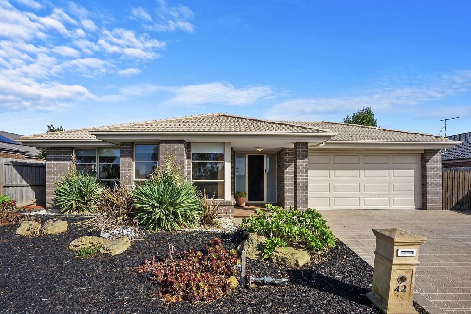 42 CURTAIN DRIVE, Leopold VIC 3224, Image 0