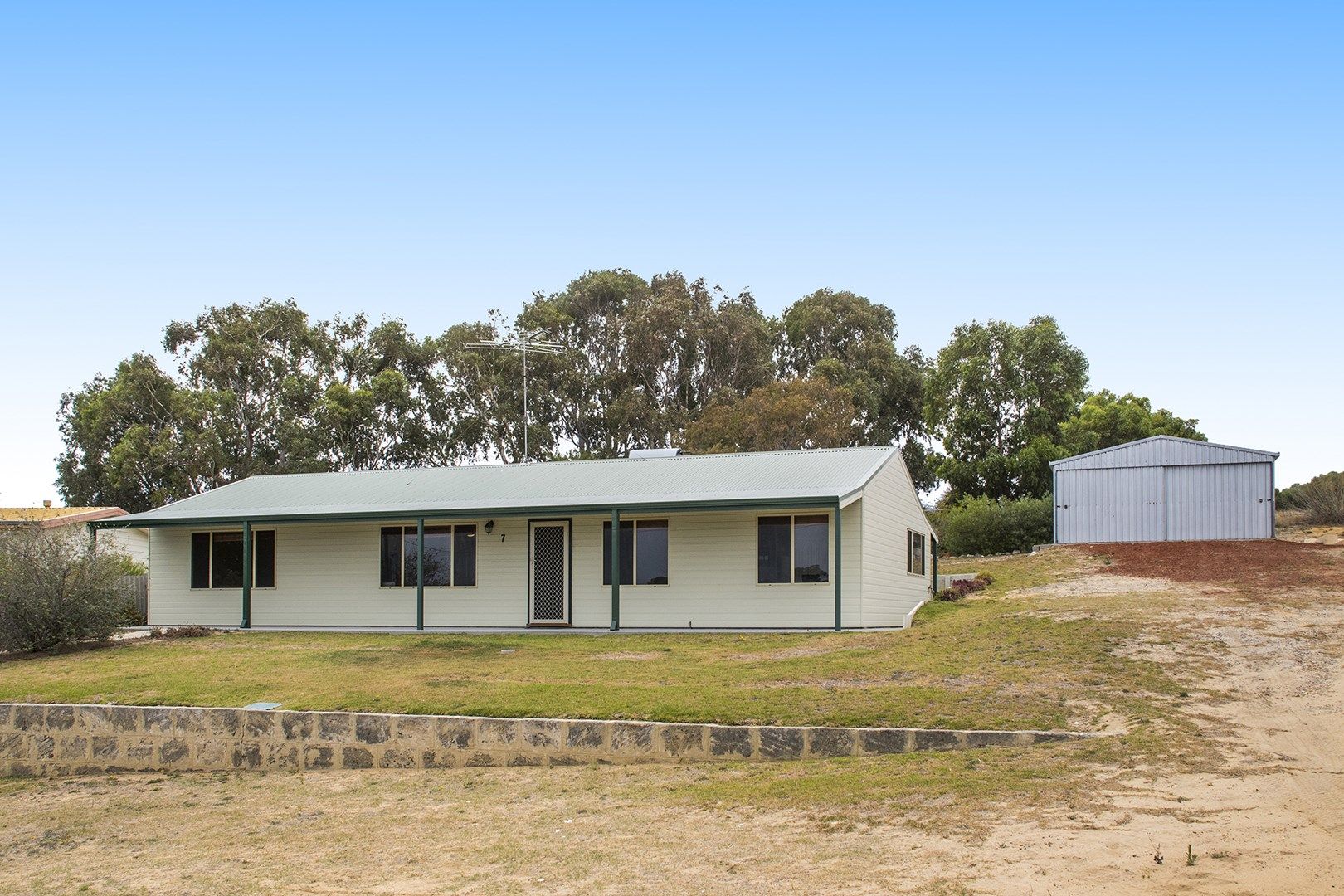 7 Walebing Way, Guilderton WA 6041, Image 1