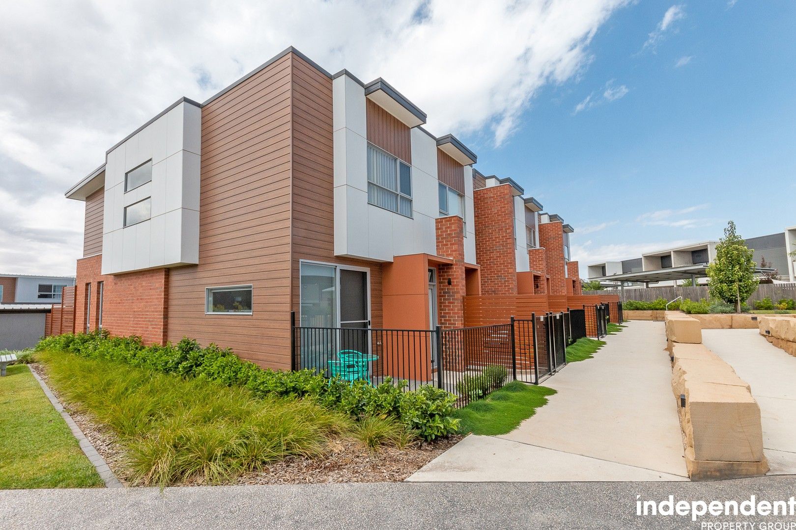 75/6 Blackmore Street, Coombs ACT 2611