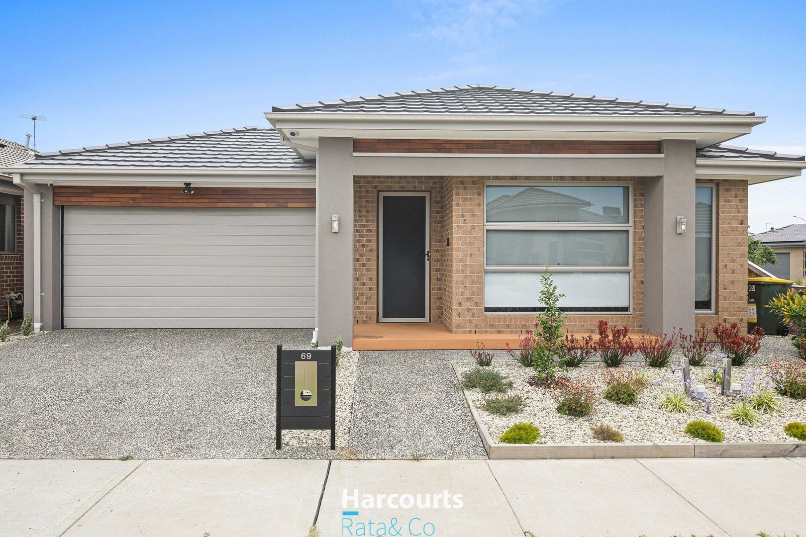 69 Vautier Avenue, Mickleham VIC 3064 House For Rent Domain