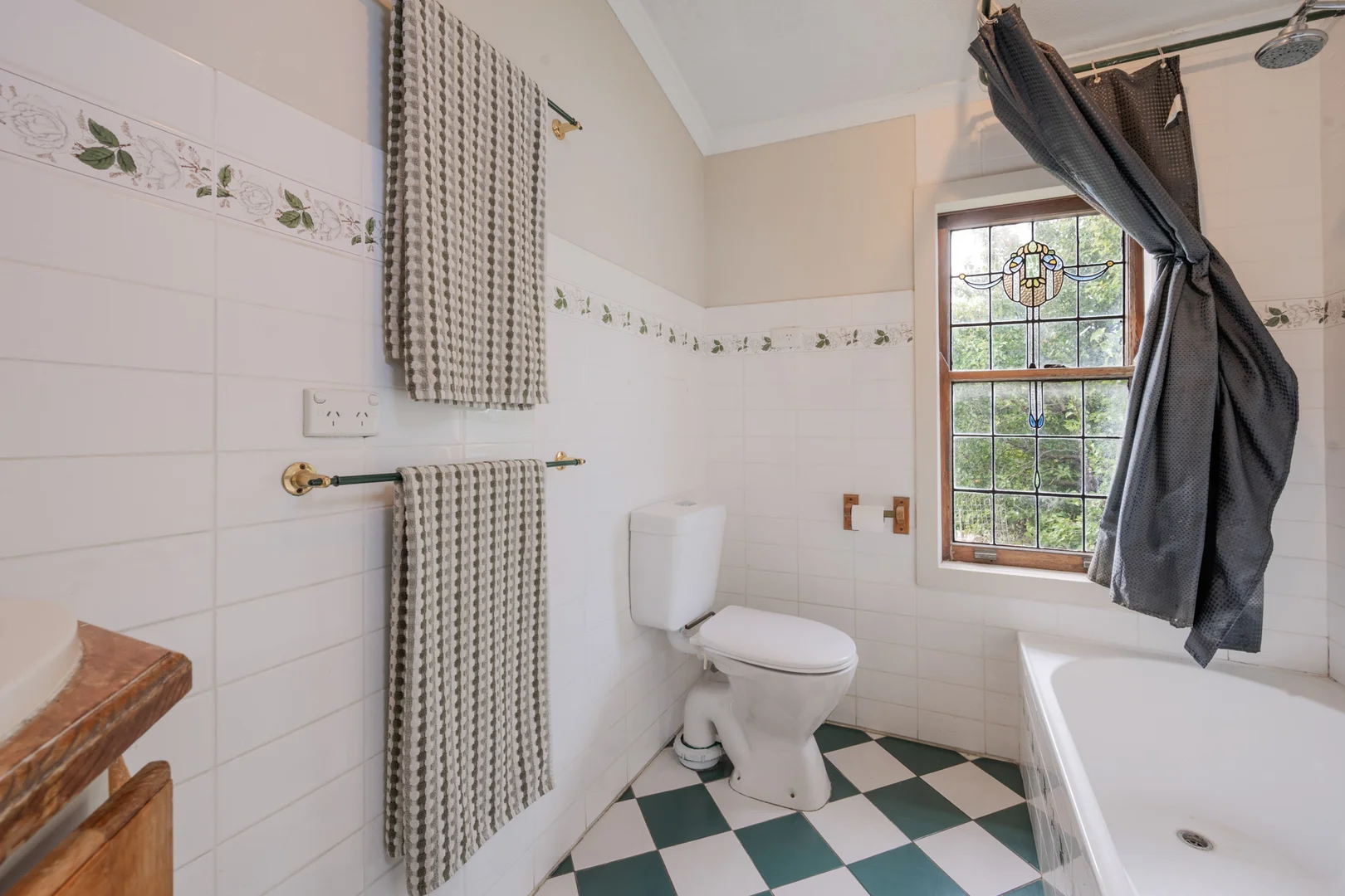 Additional image 16 of 12 Lake Terrace West, Mount Gambier SA 5290