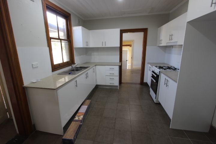 3 bedrooms Semi-Detached in 39 ALBION STREET HARRIS PARK NSW, 2150