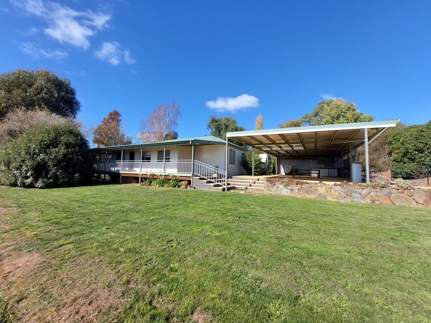 "ROCKLEA" 657 Old Tumbarumba Road, Batlow NSW 2730 House For Rent