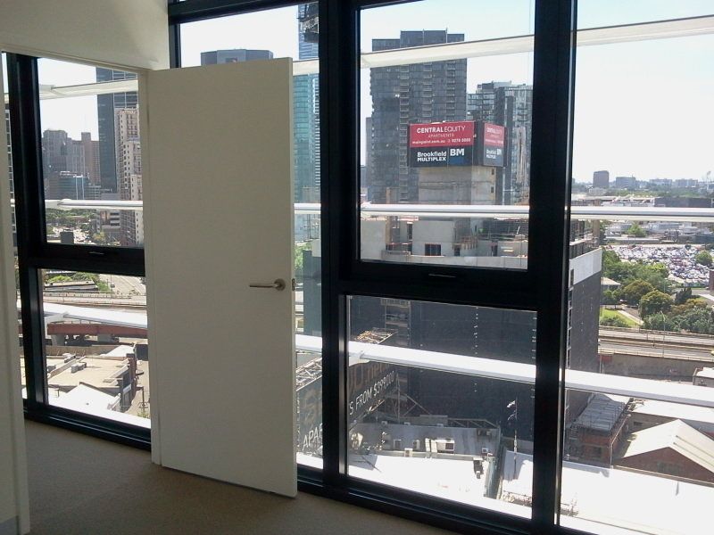 2005/283 City Road, Southbank VIC 3006, Image 2