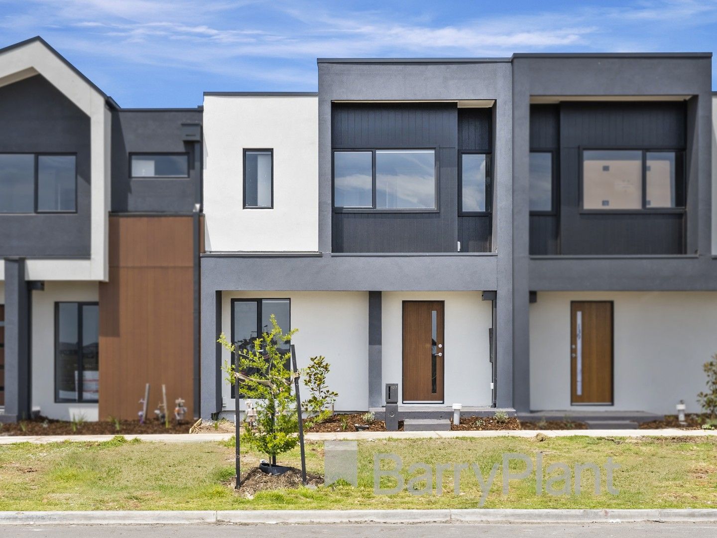 4 bedrooms Townhouse in 137 Callaway Street MAMBOURIN VIC, 3024