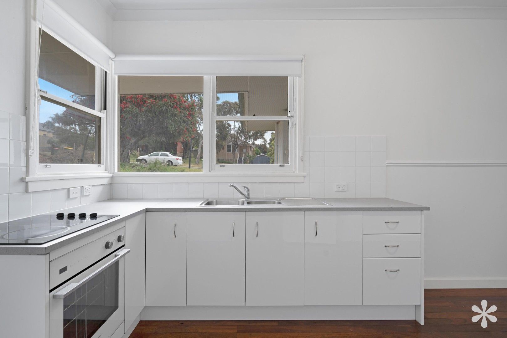 3 bedrooms House in 17 Benedick Road COOLBELLUP WA, 6163