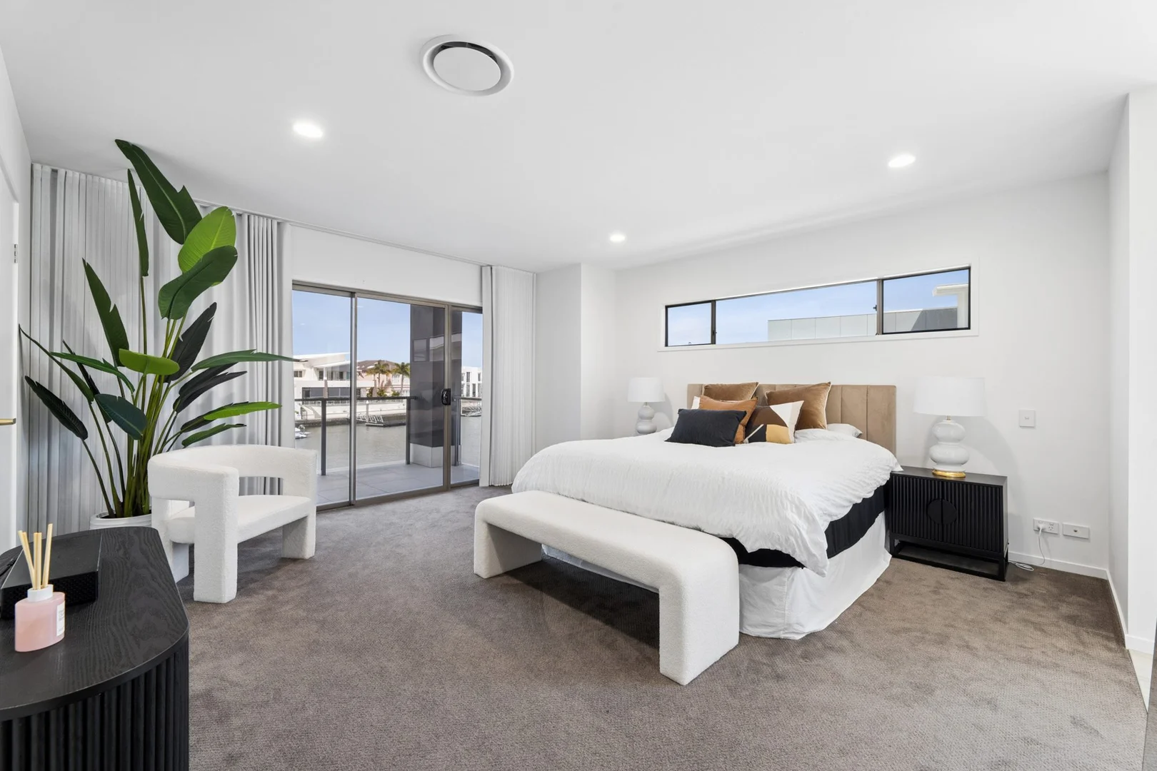 Additional image 17 of 8 Regents Court, Sovereign Islands QLD 4216