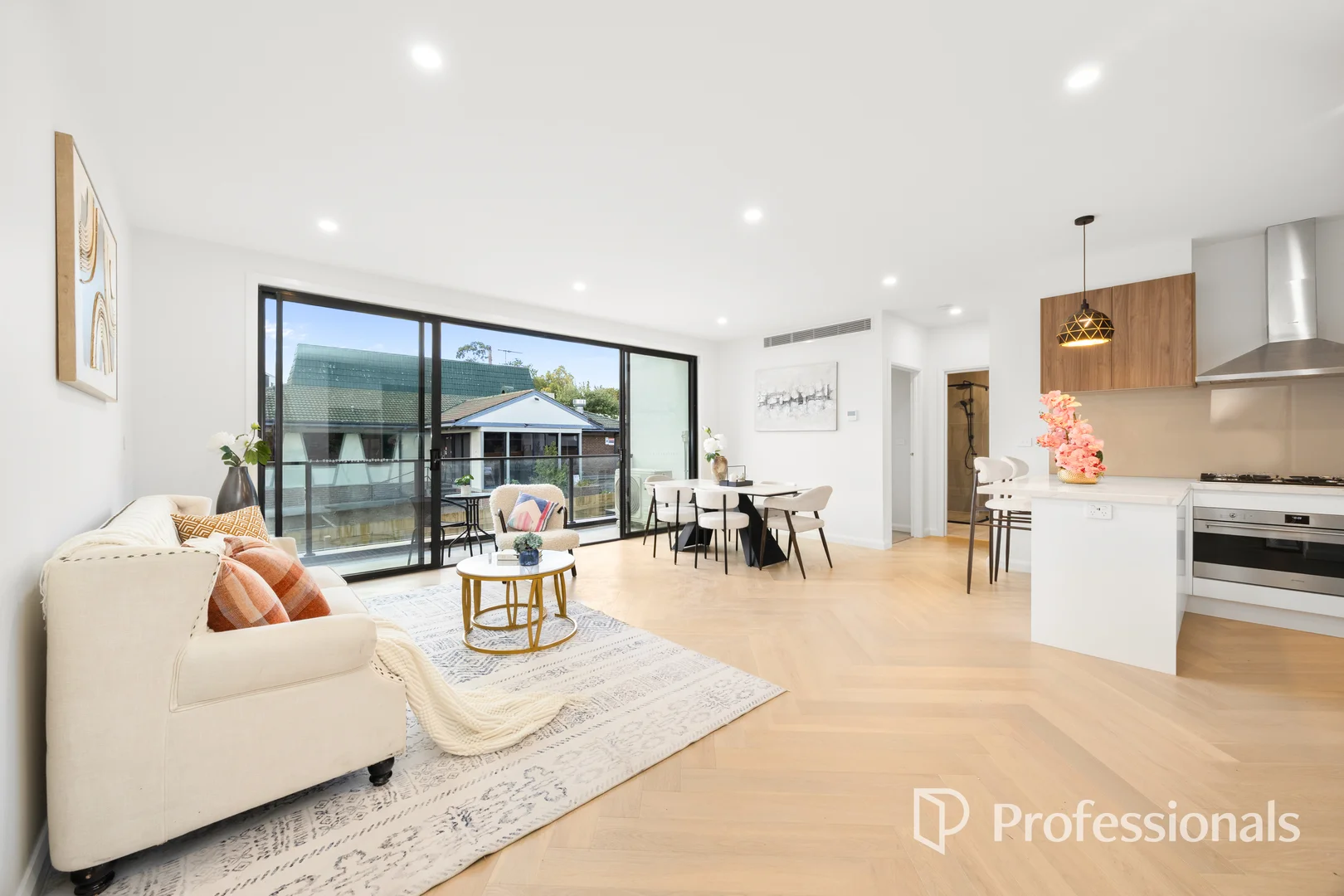 Additional image 2 of Unit 2/1012 Heidelberg Road, Ivanhoe VIC 3079