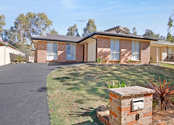 8 Inglis Court, Harrington Park NSW 2567