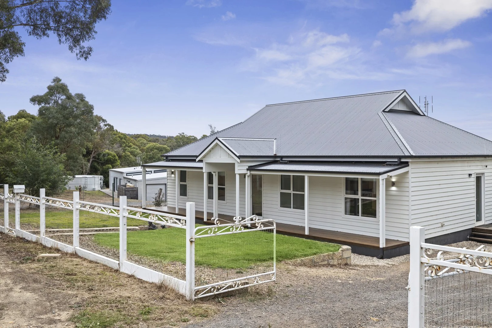 18 Twentieth Street, Hepburn VIC 3461