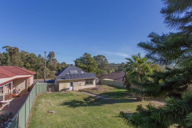 51 Macquarie Road, Fennell Bay NSW 2283, Image 2