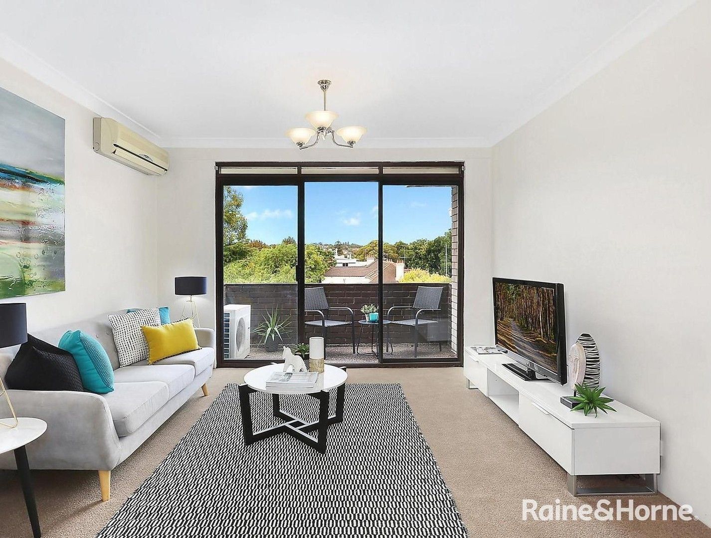 2 bedrooms Apartment / Unit / Flat in 9/15-21 Duke Street KENSINGTON NSW, 2033