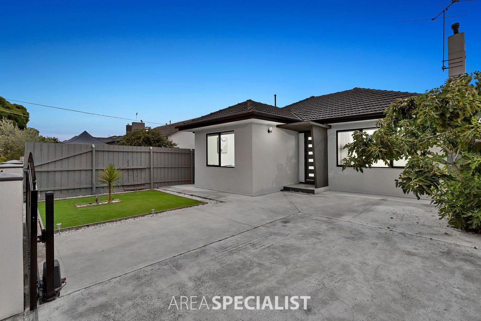 39 Chestnut Road, Doveton VIC 3177, Image 1