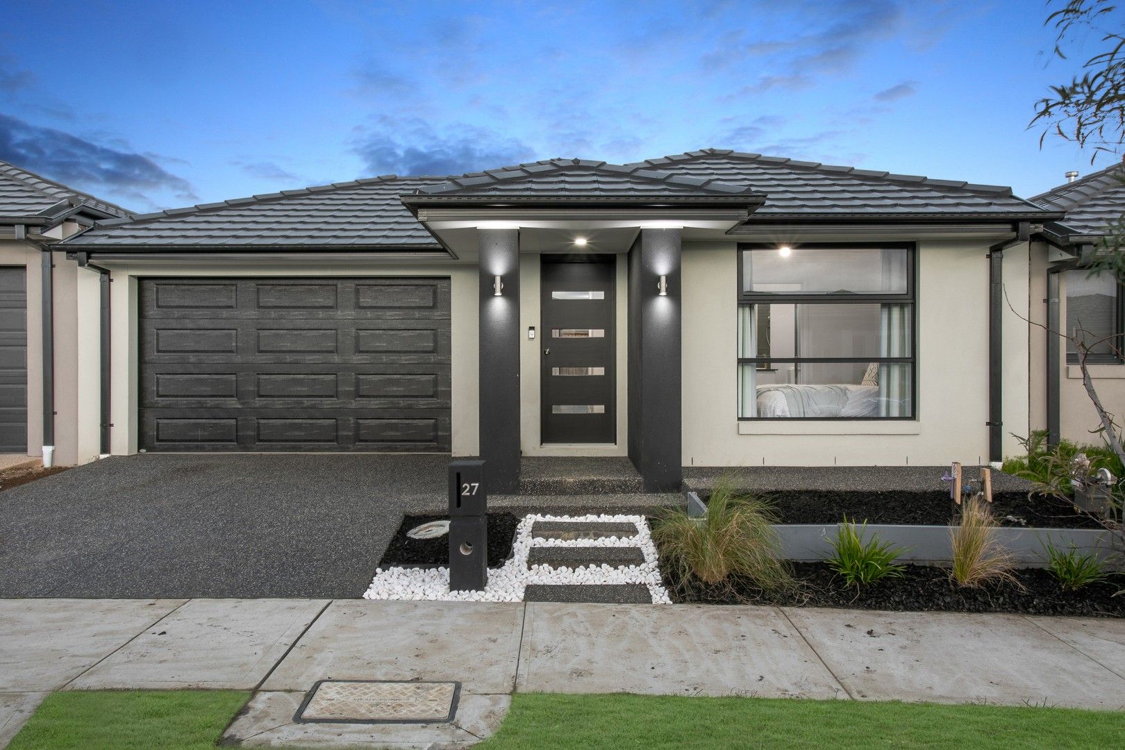 3 bedrooms House in 27 Wicket Road CLYDE VIC, 3978